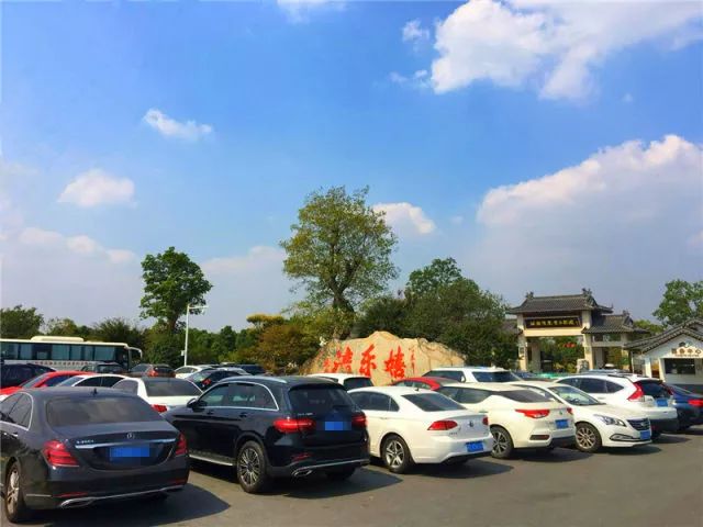 國慶假期，帶孩子回歸田園—嬉樂灣生態(tài)農(nóng)業(yè)示范園